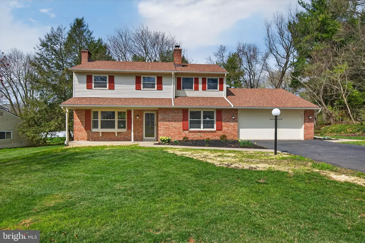 2348 Henbird Ln, Lancaster, PA 17601 - #1