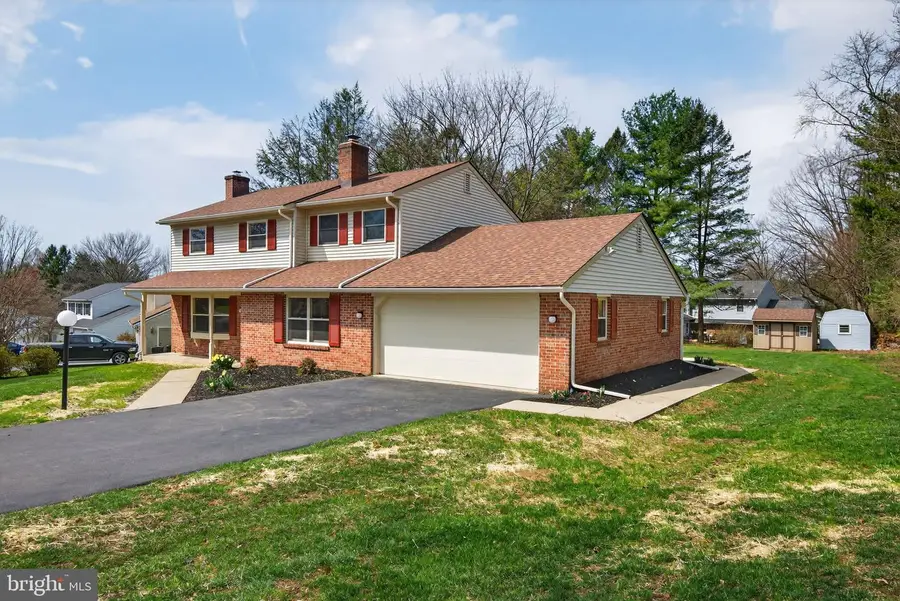 2348 Henbird Ln, Lancaster, PA 17601 - #2