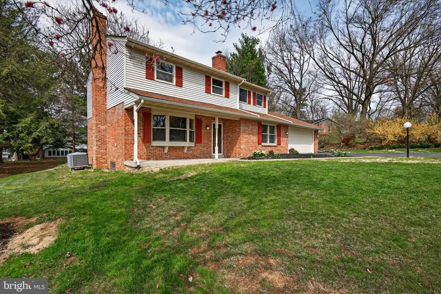 2348 Henbird Ln, Lancaster, PA 17601 - #3