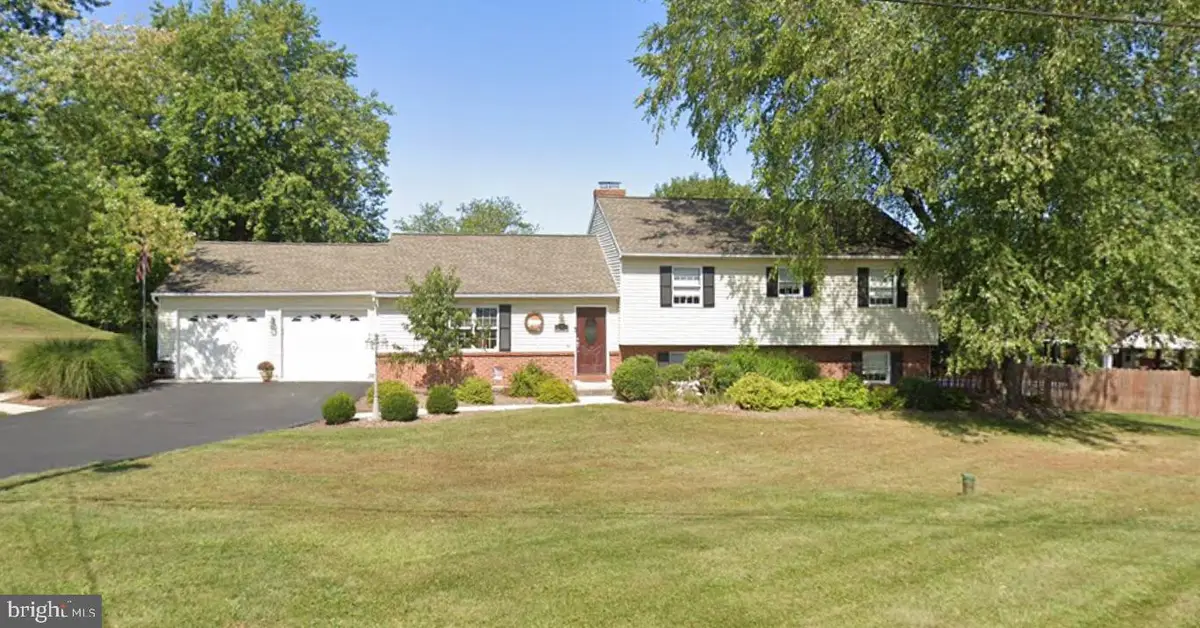 2117 Bainbridge Rd, Elizabethtown, PA 17022 - #1