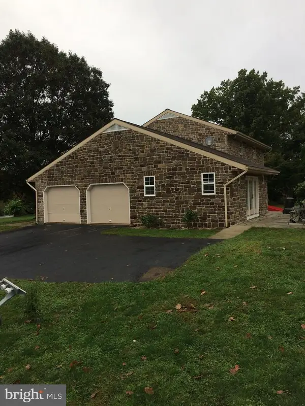 2 Wildflower, LANCASTER, PA 17603