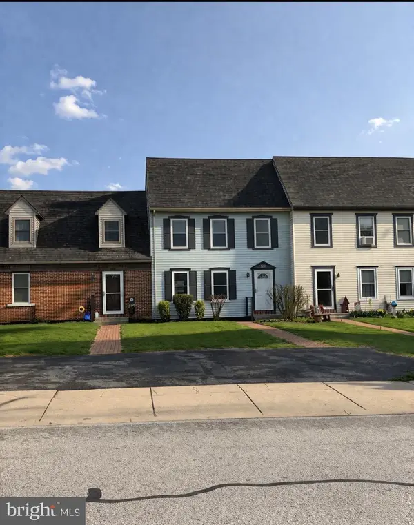 129 Carriage House Dr, WILLOW STREET, PA 17584