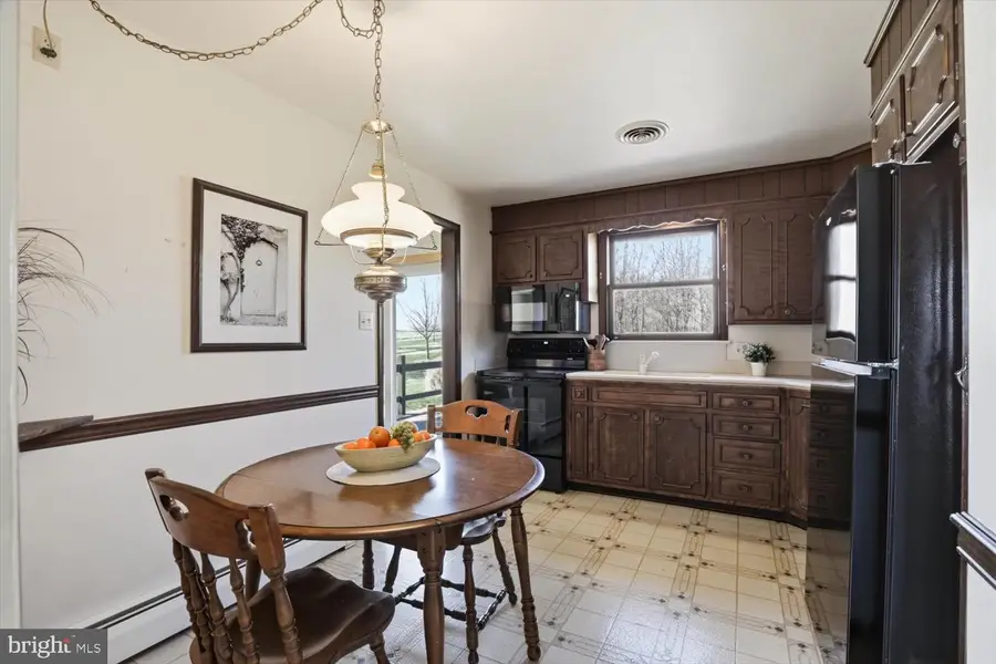 181 Bomberger Rd, Lititz, PA 17543 - #3