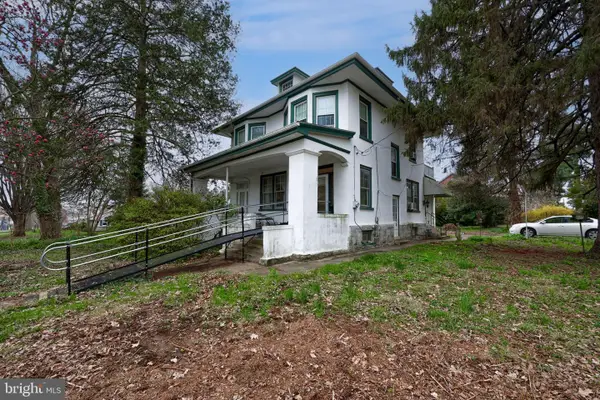 218 Pleasure Rd, LANCASTER, PA 17601