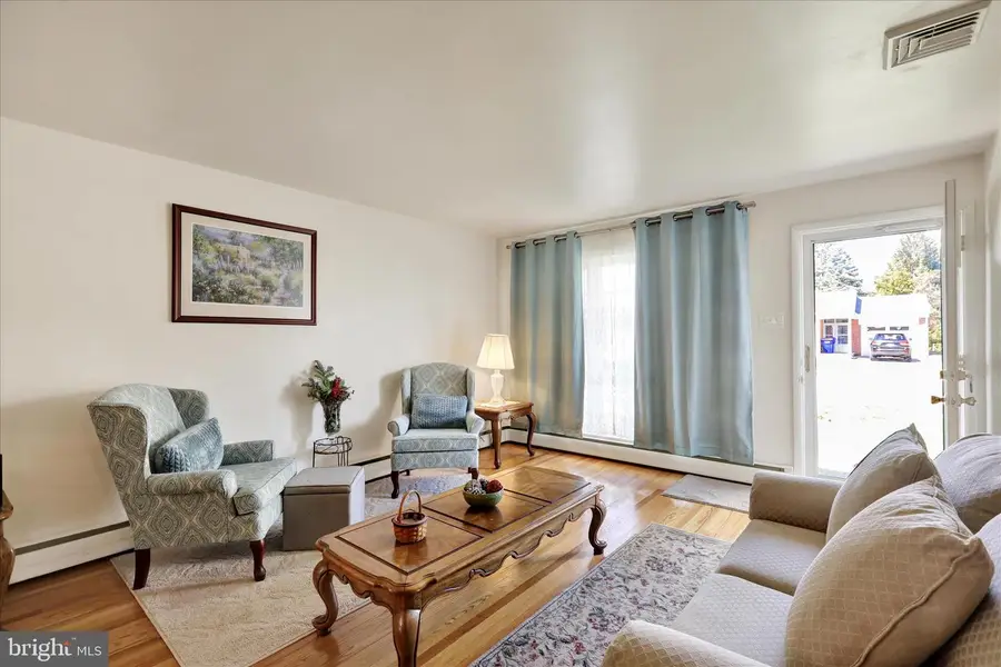 56 Brenner St, Millersville, PA 17551 - #3