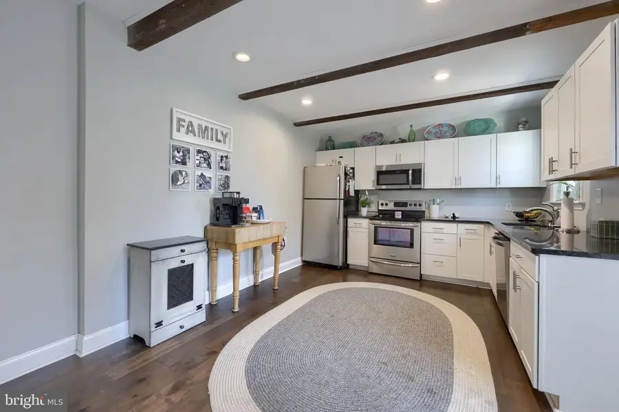 14 W Orange St, Lititz, PA 17543 - #3