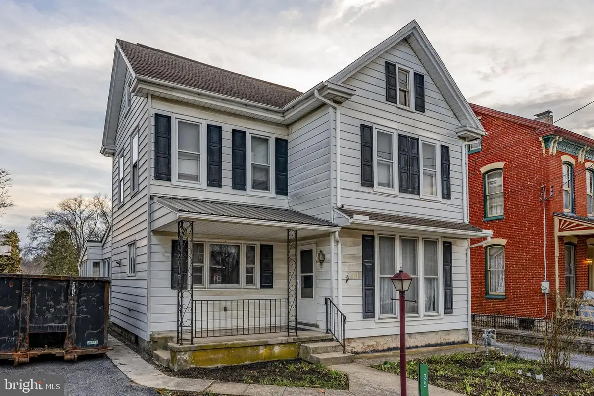 35 E Church St, Reamstown, PA 17567 - #1