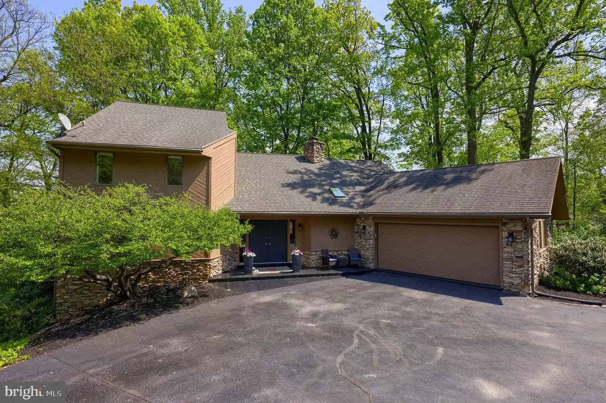 315 Winding Hill Dr, Lancaster, PA 17601 - #1