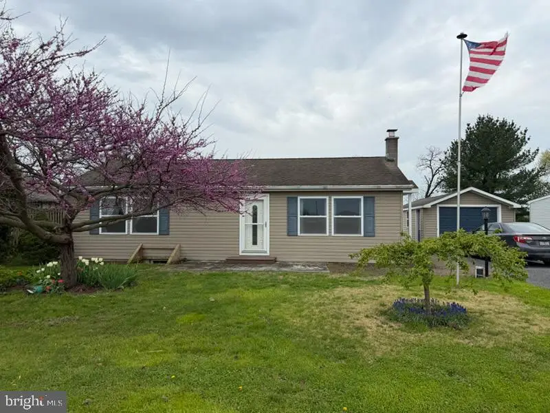 428 Frogtown Rd, Pequea, PA 17565 - #1