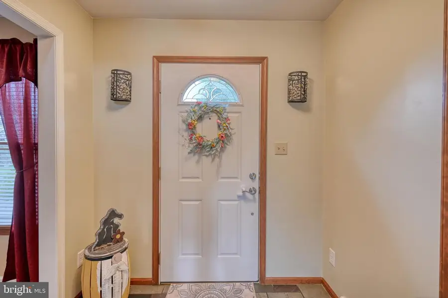 3320 Rothsville, Akron, PA 17501 - #2