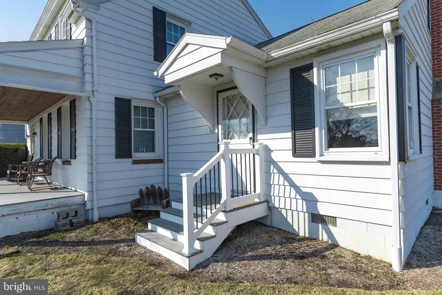 31 Hershey Ave, Paradise, PA 17562 - #3