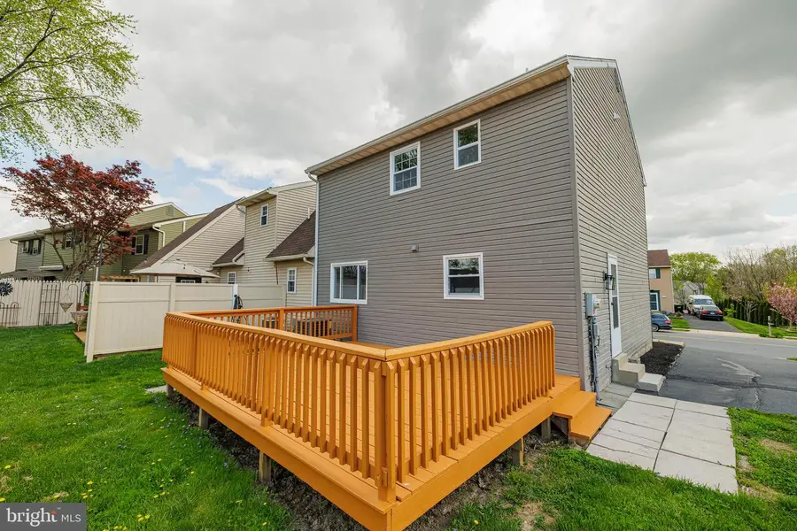452 Daisy Ln, Lancaster, PA 17602 - #3