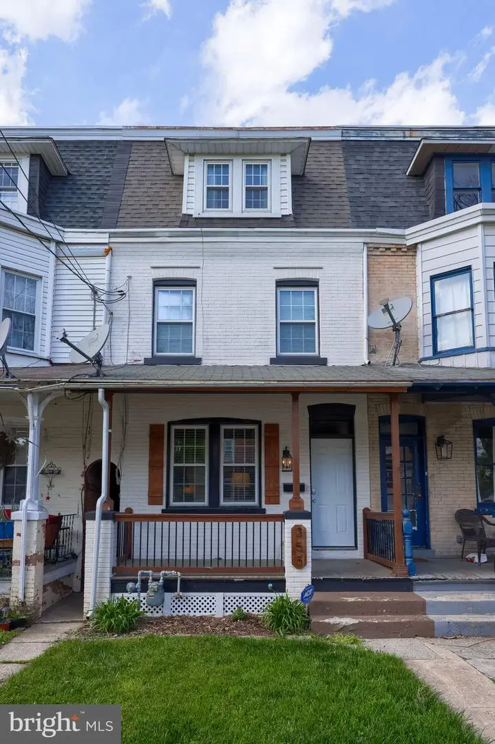 355 E Ross St, Lancaster, PA 17602 - #1