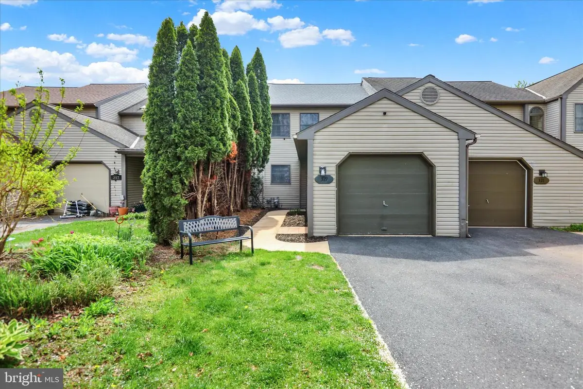 319 W Main St, Adamstown, PA 19501 - #1