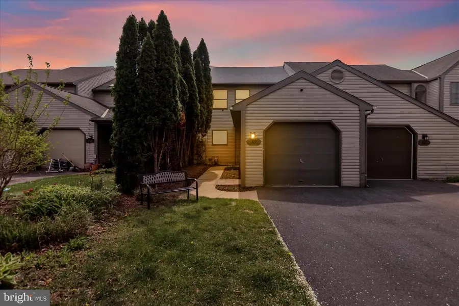 319 W Main St, Adamstown, PA 19501 - #2