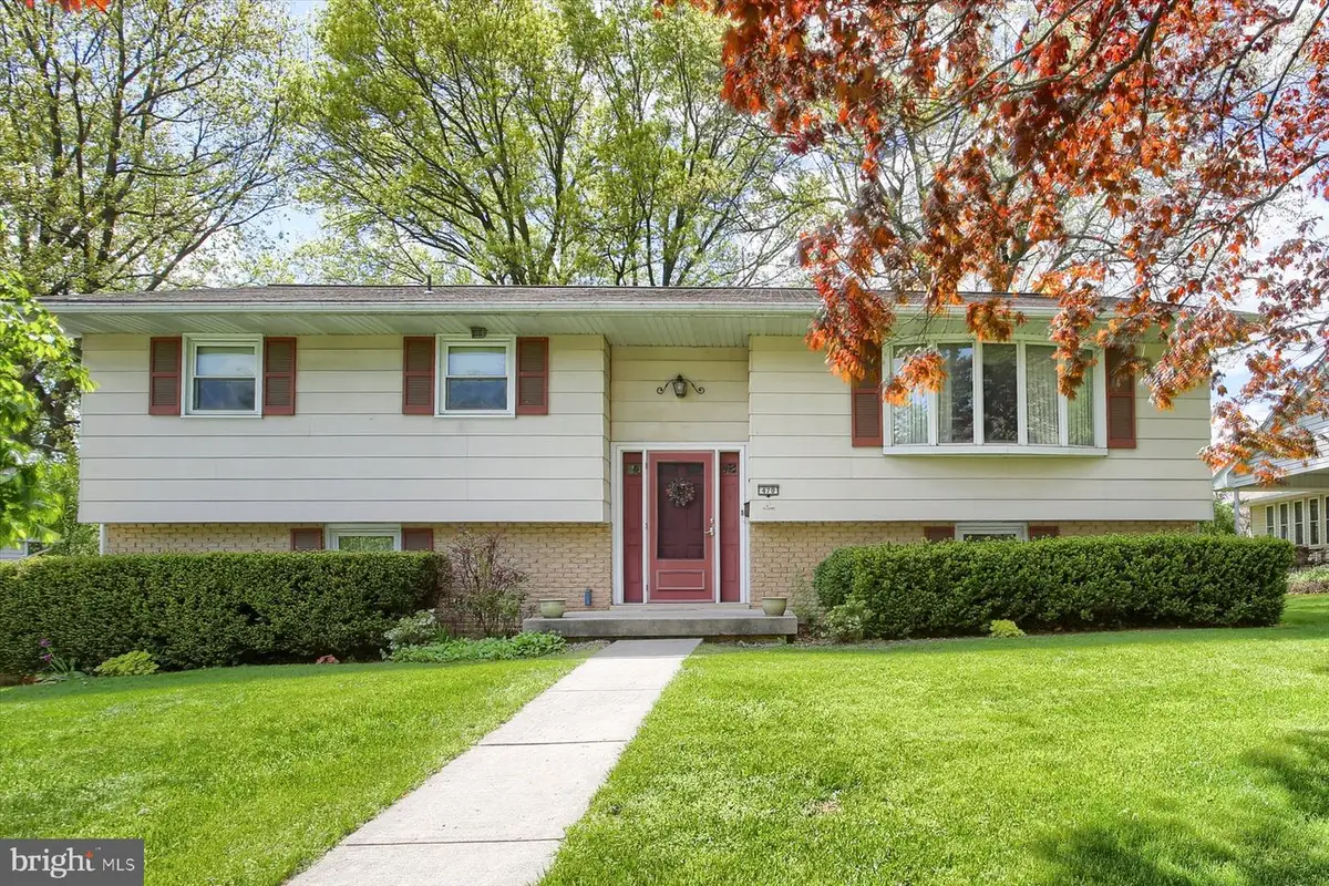 470 N Holly St, Elizabethtown, PA 17022 - #1