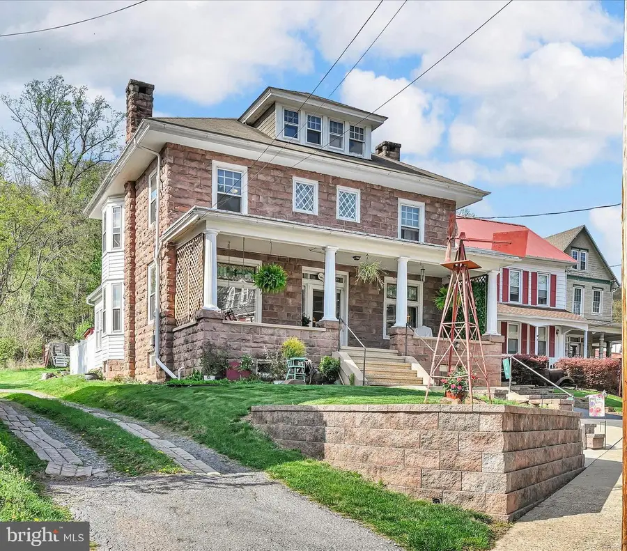 146 E Main St, Adamstown, PA 19501 - #3