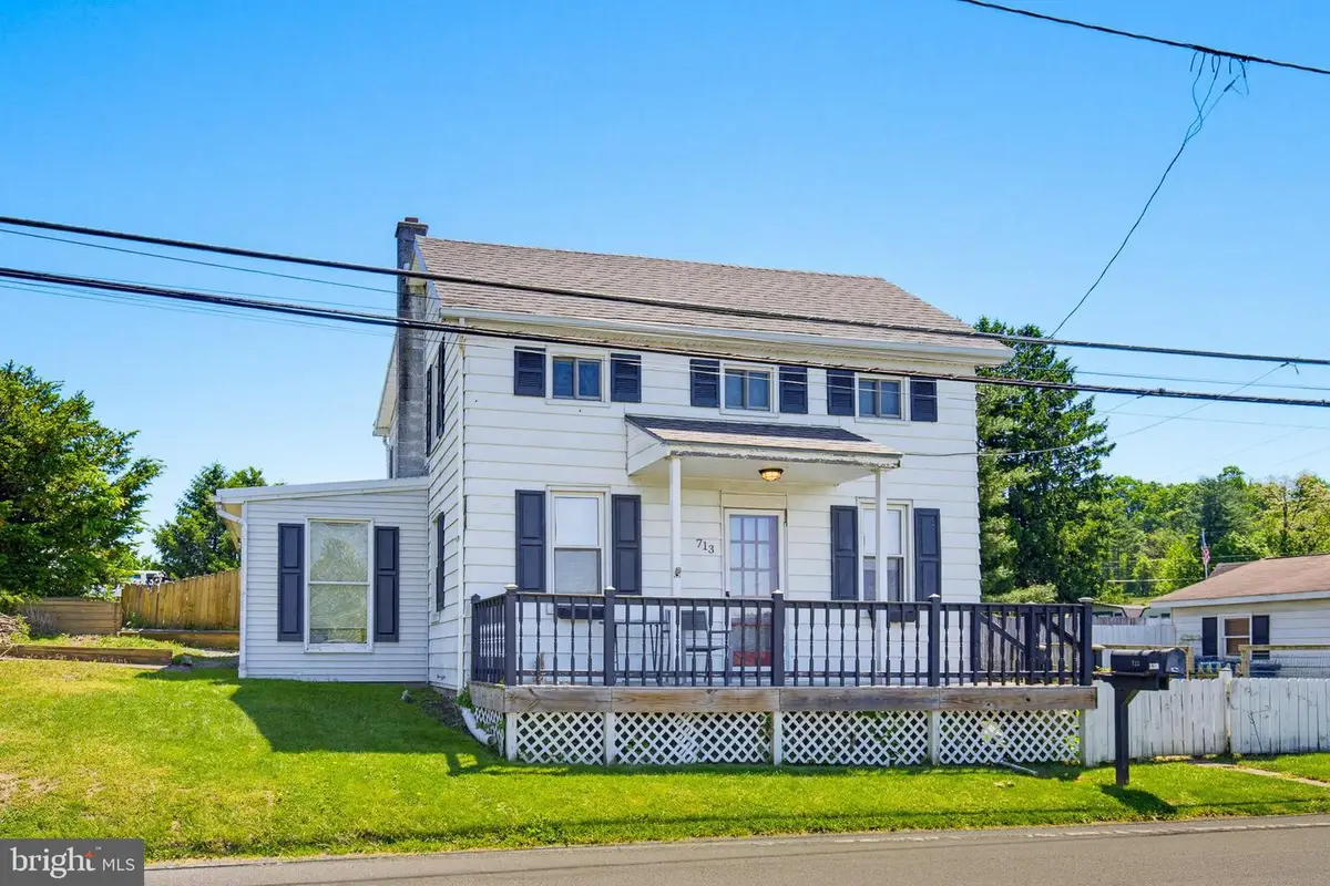 713 Kinderhook Rd, Columbia, PA 17512 - #1