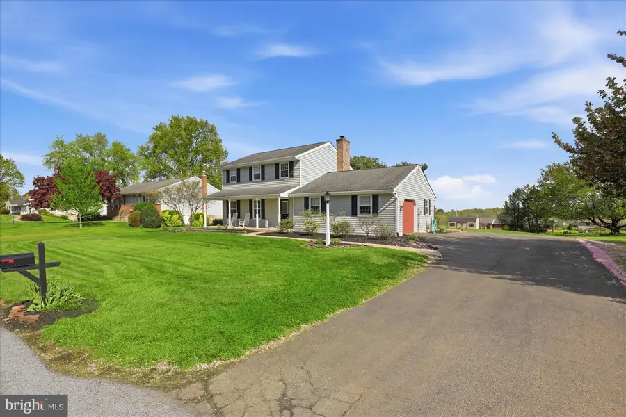 22 Hillcrest Dr, Millersville, PA 17551 - #3