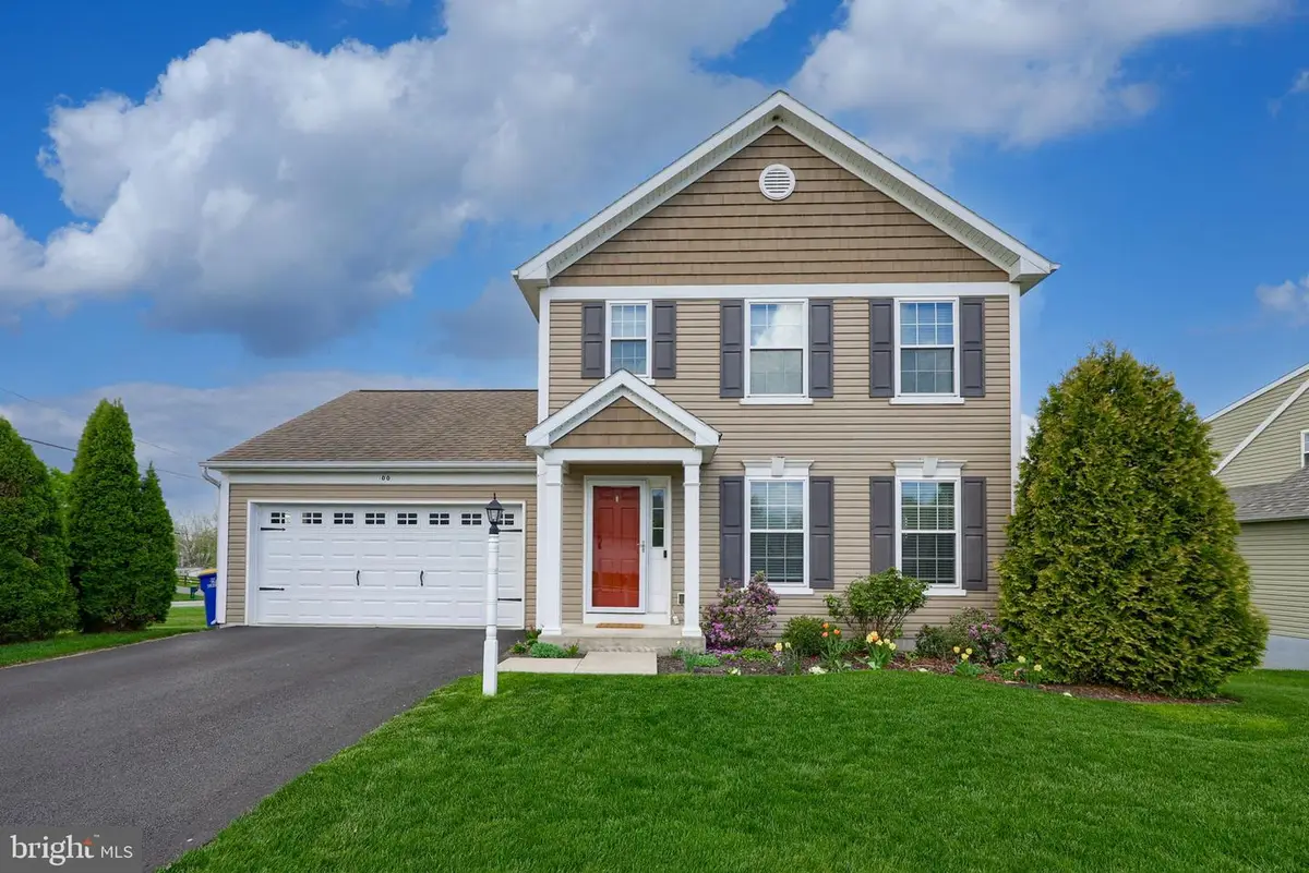 100 Kenneth Dr, Leola, PA 17540 - #1