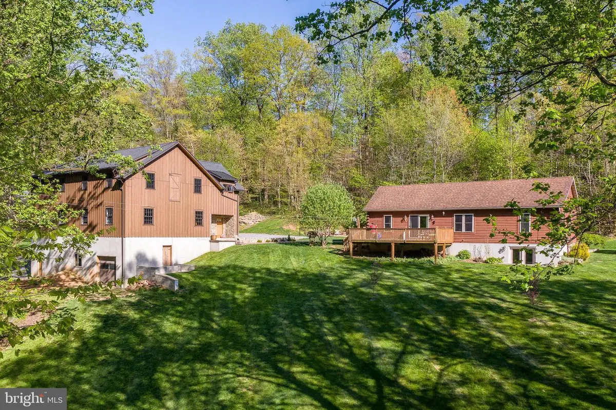 6309 Plank Rd, Narvon, PA 17555 - #1