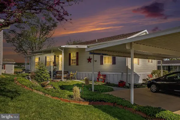 734 Pine Blvd, NEW PROVIDENCE, PA 17560