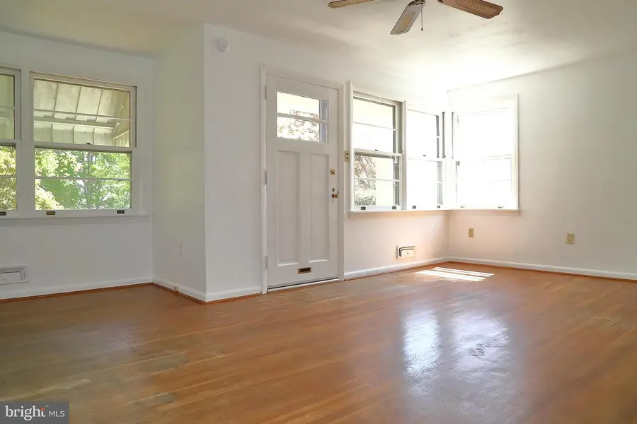 931 Hager St, Lancaster, PA 17603 - #3