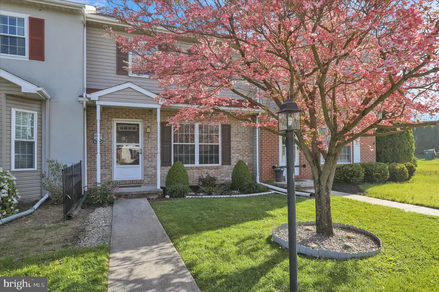 1107 Hampden Dr, Strasburg, PA 17579 - #3