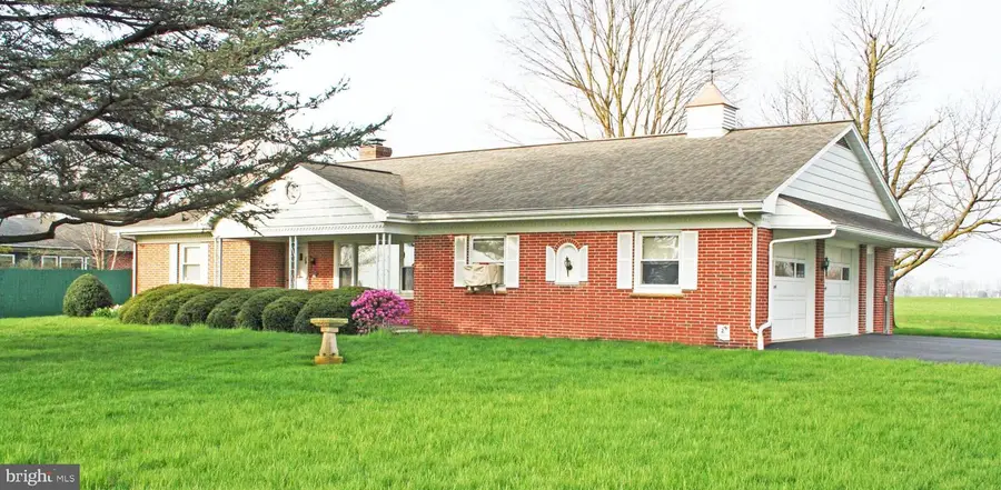 1422 Lancaster Rd, Manheim, PA 17545 - #3