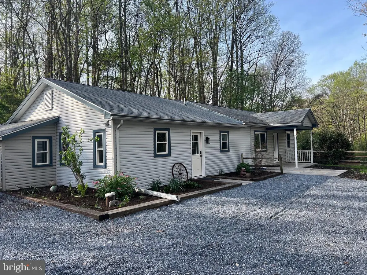 142 River Rd, Pequea, PA 17565 - #1