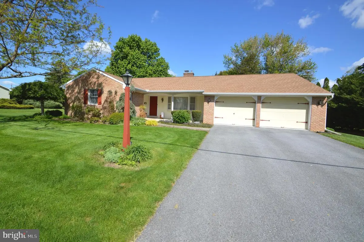 230 Adele Ave, Manheim, PA 17545 - #1