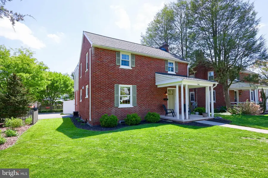 946 Salisbury Ct, Lancaster, PA 17601 - #3