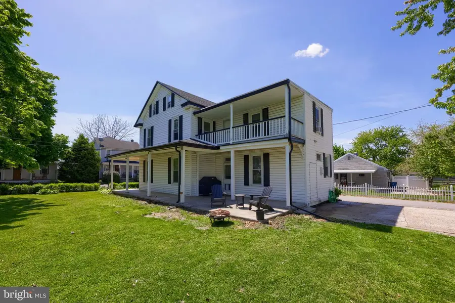 149 W Broad St, Salunga, PA 17538 - #2