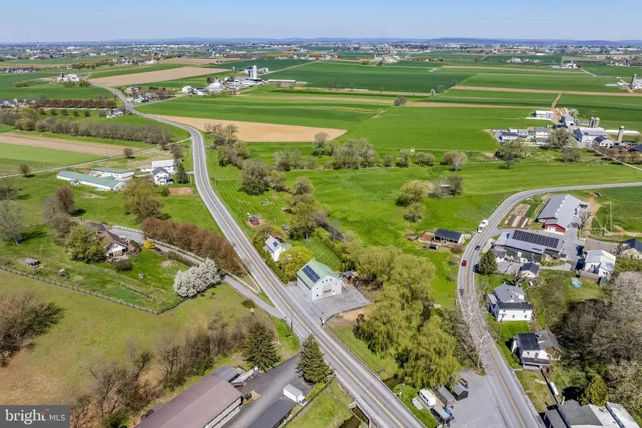 3457 W Newport Rd, Ronks, PA 17572 - #2