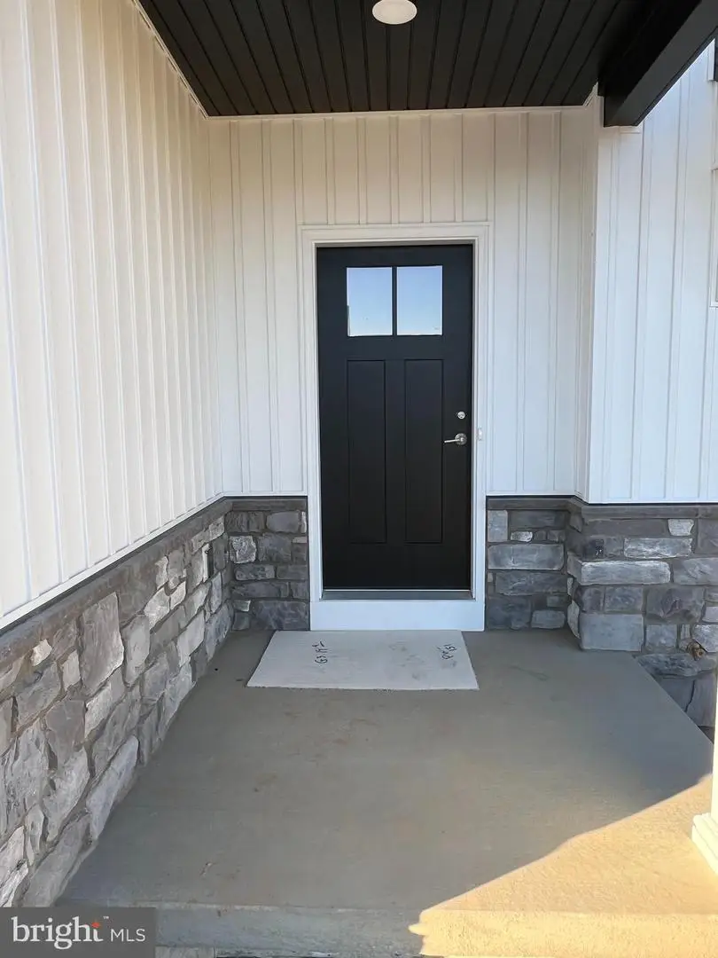 227 Randolph Dr, Elizabethtown, PA 17022 - #2
