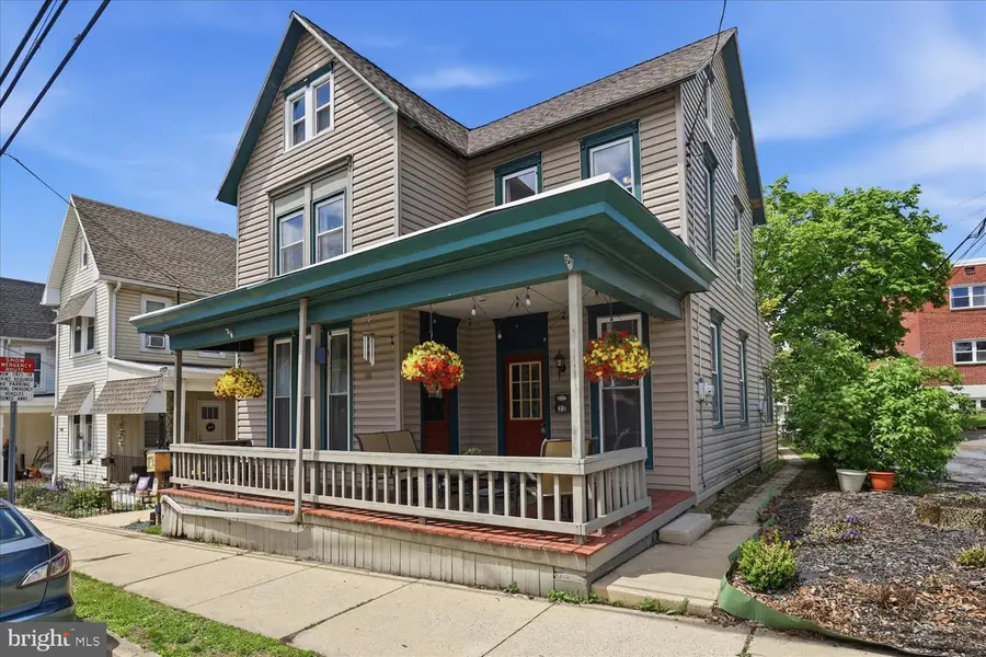 22 S 4th St, Denver, PA 17517 - #3