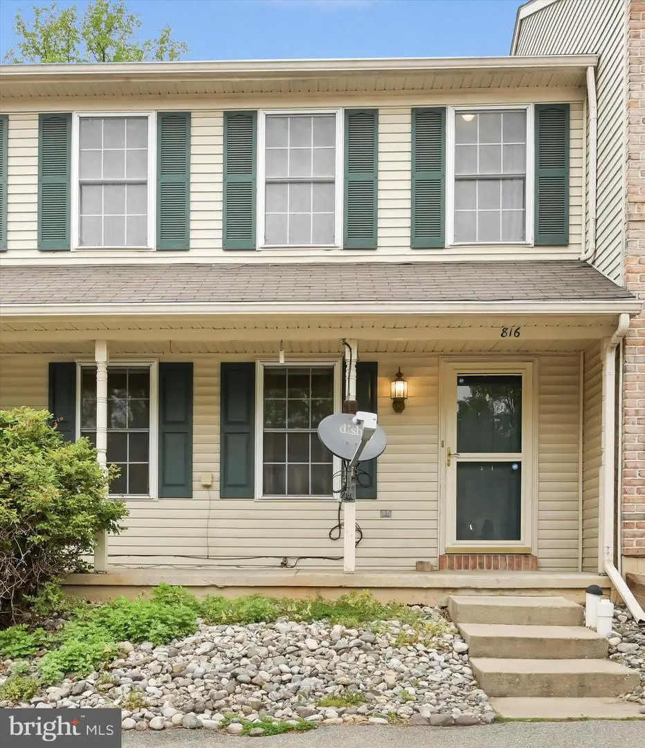 816 Rockwood Dr, Elizabethtown, PA 17022 - #1