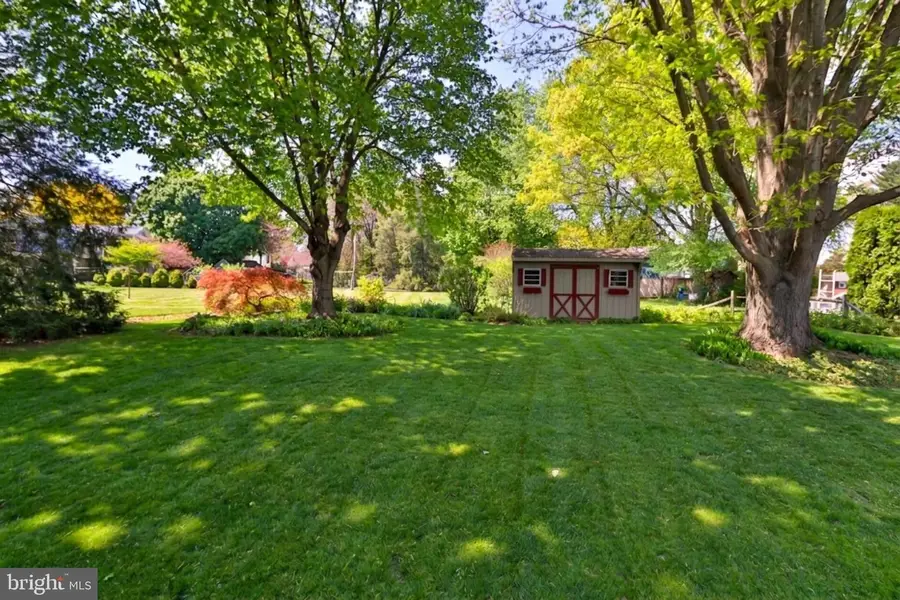 34 S Oak St, Lititz, PA 17543 - #2
