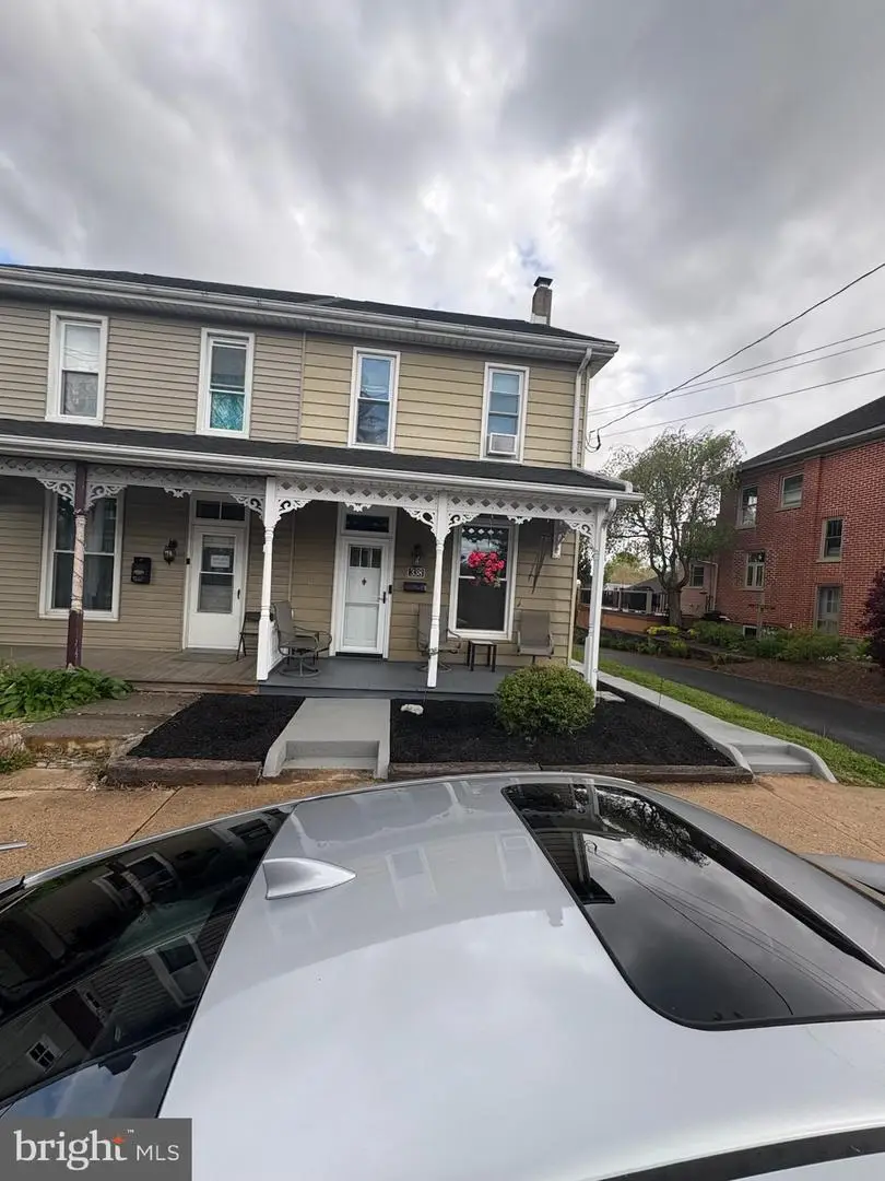 338 E Park St, Elizabethtown, PA 17022 - #2