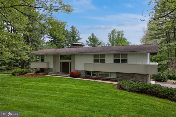 9 Lark Ln, LANCASTER, PA 17603