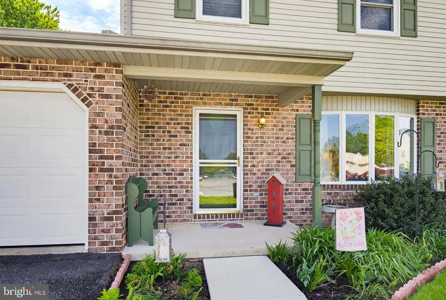 117 S 2nd St, Denver, PA 17517 - #2