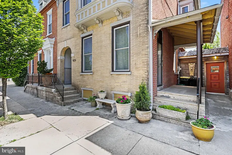 425 N Queen St, Lancaster, PA 17603 - #3