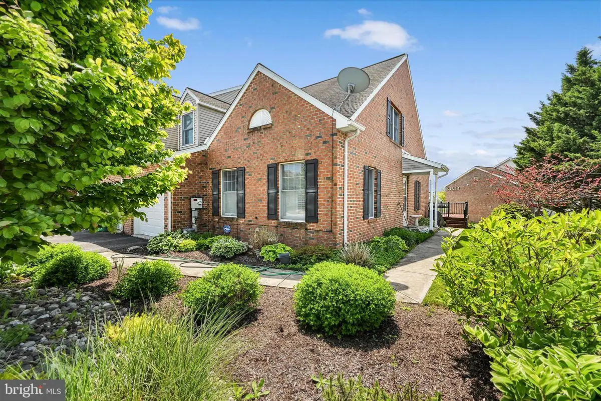 13 Spring Hill Ln, Mountville, PA 17554 - #1