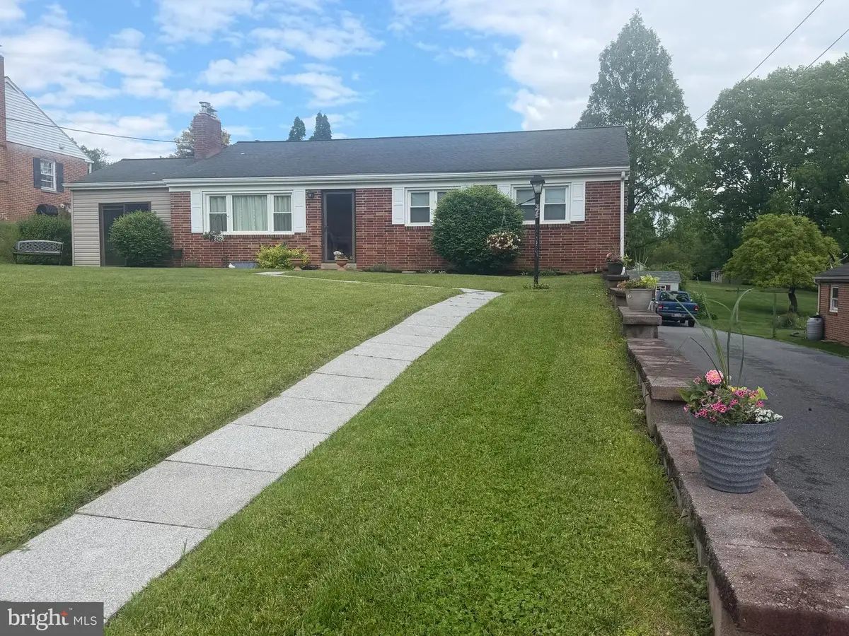 375 Kinderhook Rd, Columbia, PA 17512 - #1