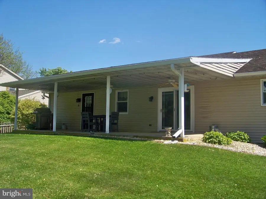 32 Green Acre Rd, Lititz, PA 17543 - #3