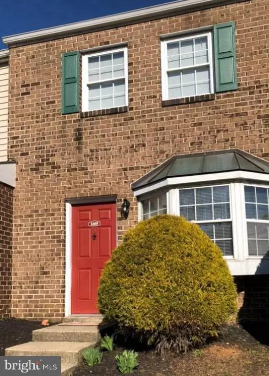 1309 Blue Jay Dr, LANCASTER, PA 17601