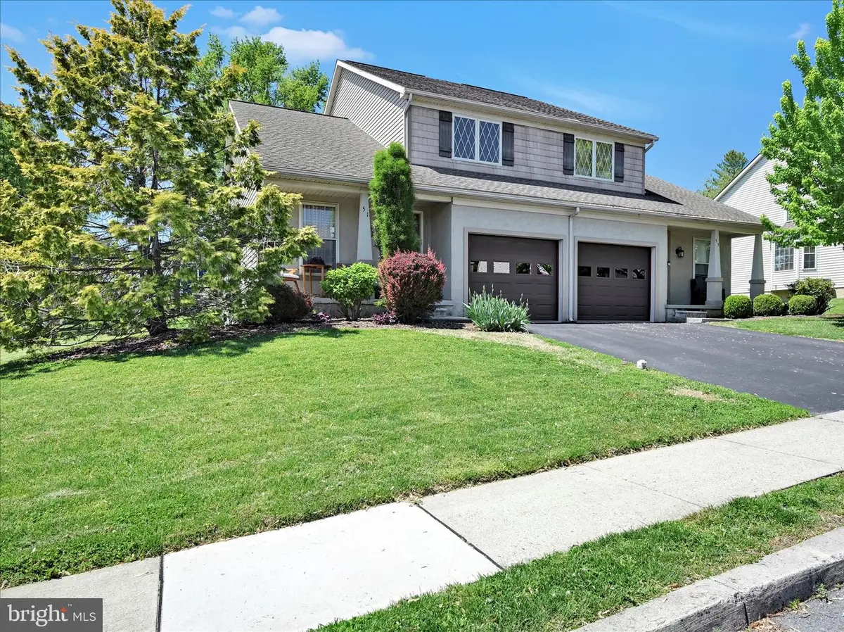 51 Eagle Dr, Ephrata, PA 17522 - #1