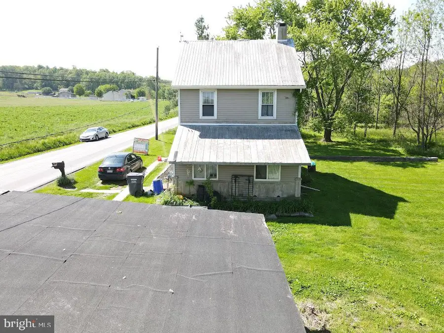 206 Wolfrock Rd, Paradise, PA 17562 - #2