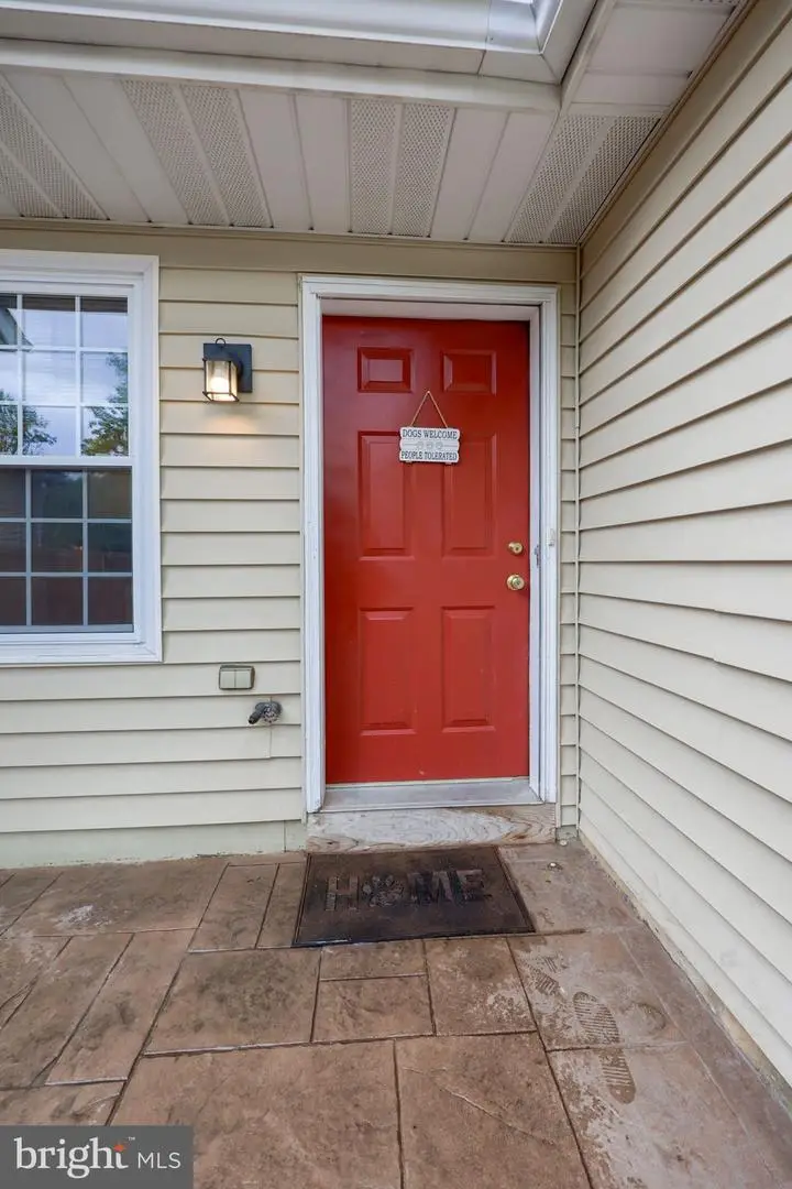 117 Treetops Dr, Lancaster, PA 17601 - #2