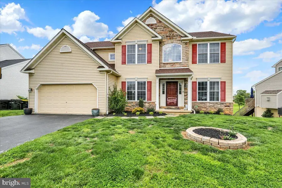 45 Tyler Dr, Ephrata, PA 17522 - #2